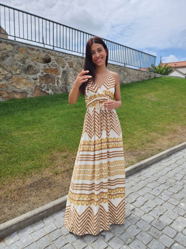 Vestido Village Store
