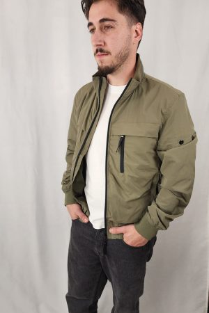 WhatsApp Image 2025-11-27 at 18.09.08